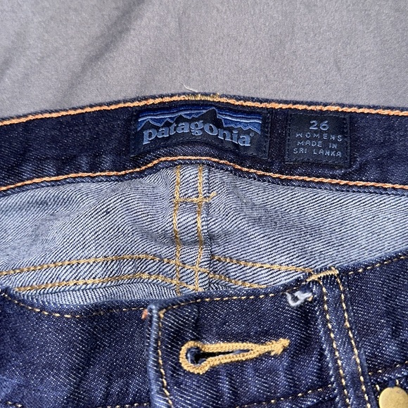 Patagonia jeans - Picture 2 of 3